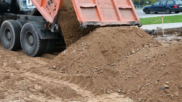 Garden Soil Delivery in Valencia