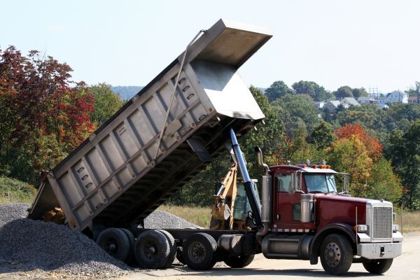 Landscaping Rocks Delivery in Valencia