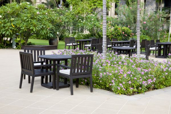 Courtyard Landscaping in Valencia