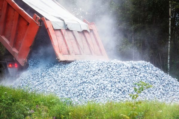 Gravel Hauling Service in Valencia