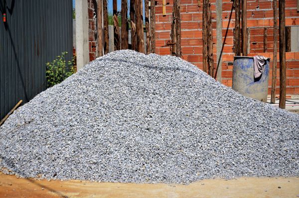 Stone Aggregate Delivery in Valencia