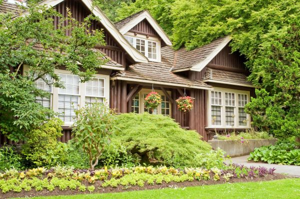Log Home Landscaping in Valencia