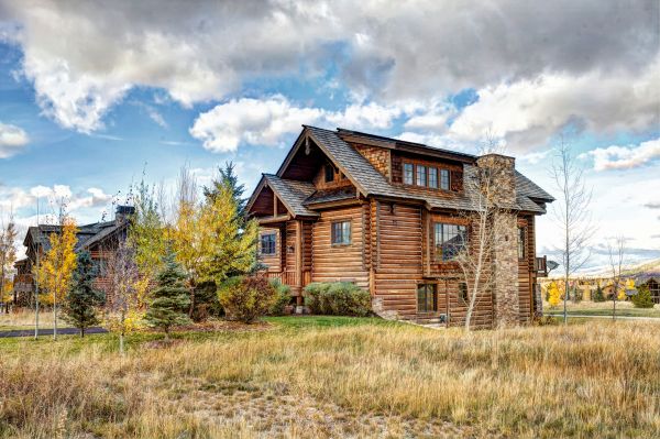 Cabin Landscaping in Valencia