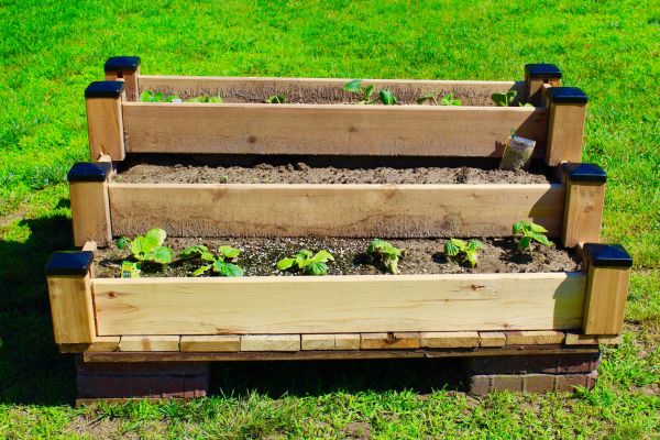 Raised Garden Bed Installation in Valencia